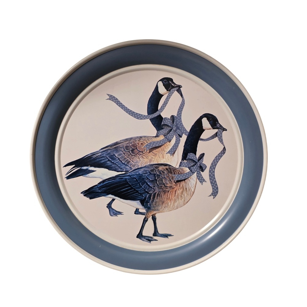 Vintage Canada‎ Geese Round Metal Tin Blue Ribbon Country Farm Decor 10" Granny